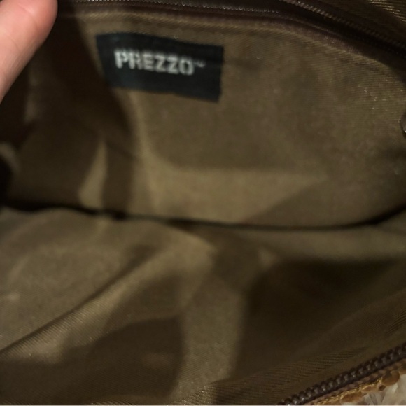 Prezzo Leather feathers And Crushed Velvet Handbag With Studs - Picture 6 of 6